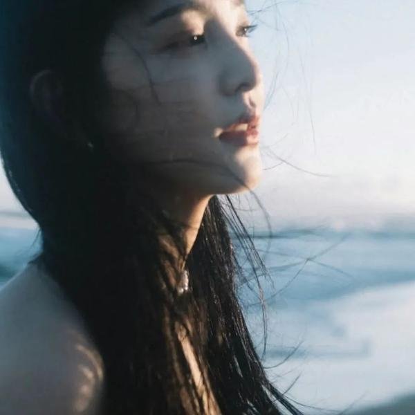 五月碧云天